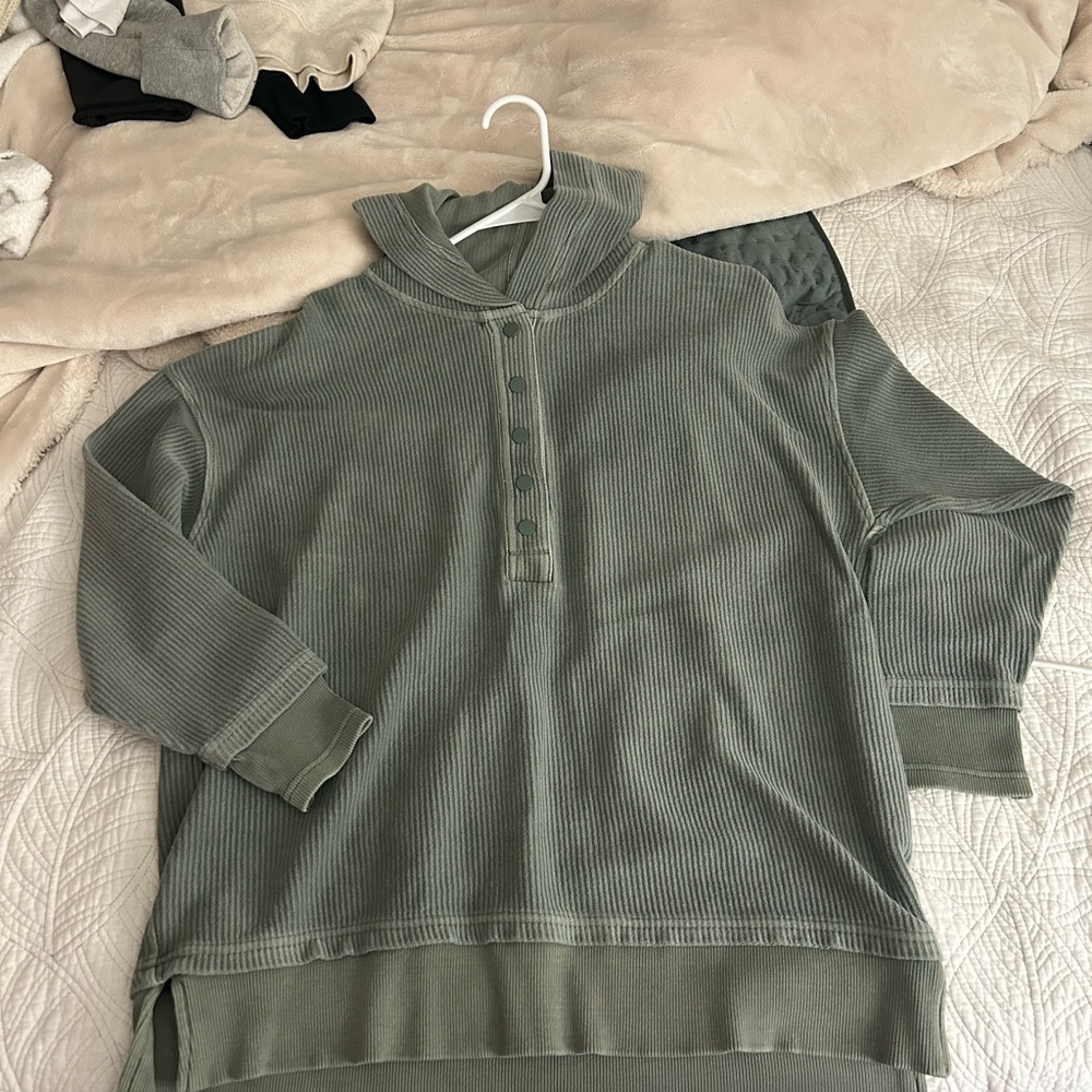 Aerie Oversized Sage Ribbed Button-Up Hoodie
